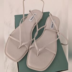 NWT Steve Madden sandals - 8.5